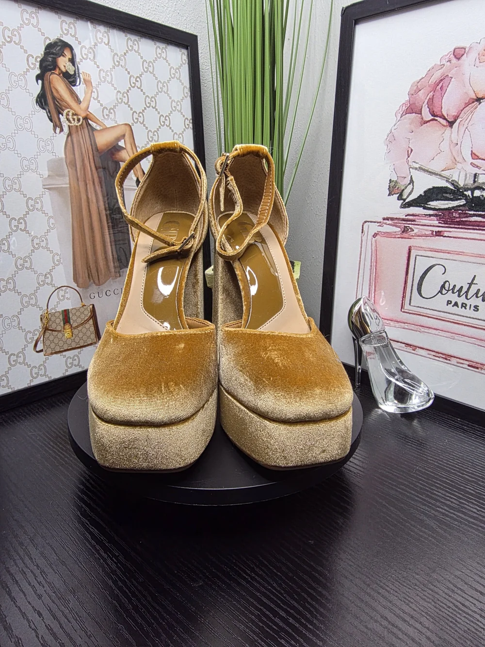 Gianni Bini Platform Pumps